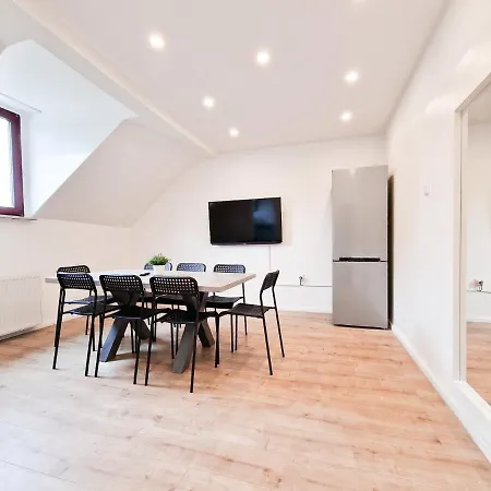 Raj Living - 4 Room Apartments - 30 Min Messe Dus Duisburg Exterior photo