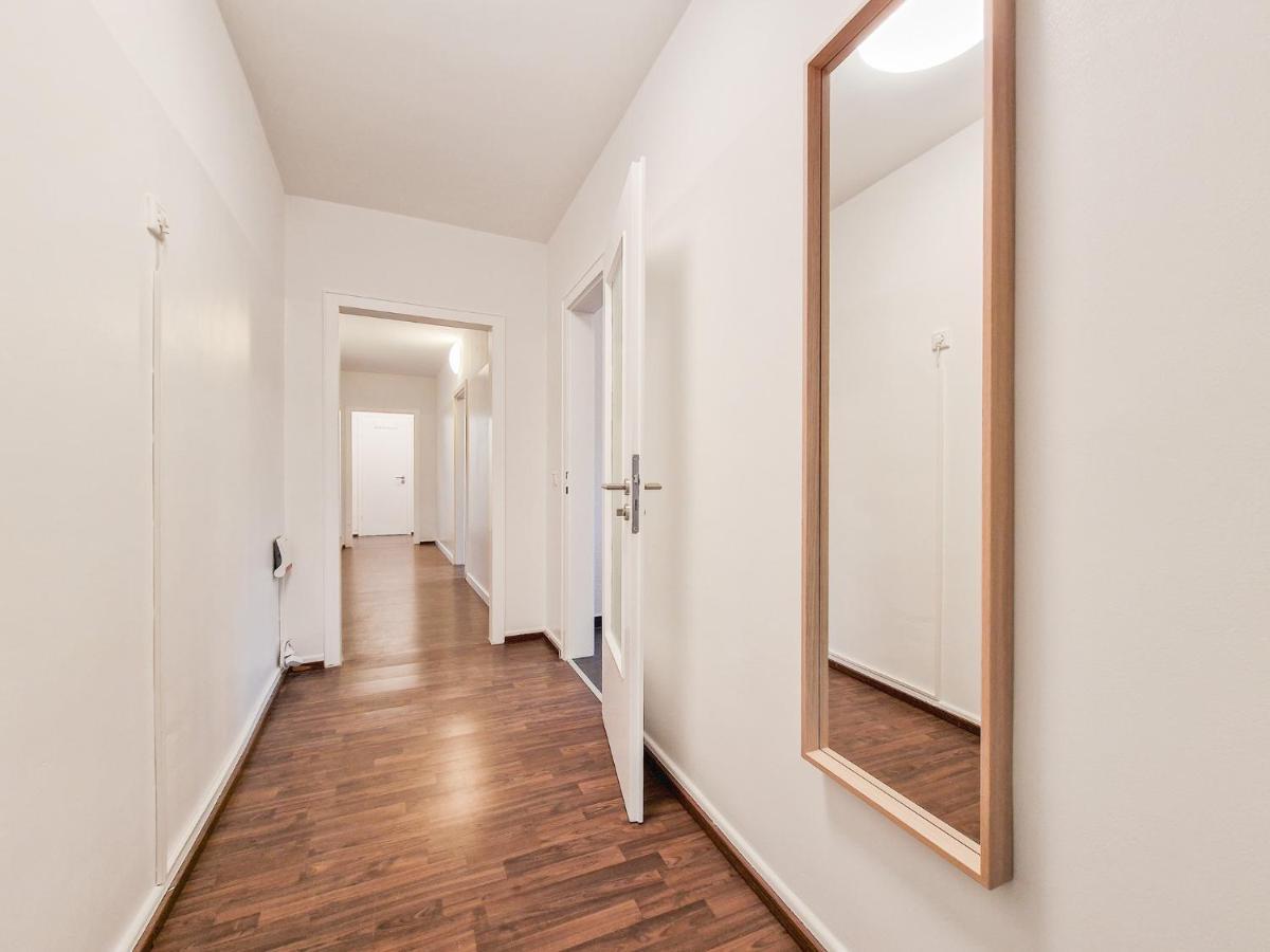 Apartment Raj Living - 1 Or 3 - 30 Min Messe Dus *