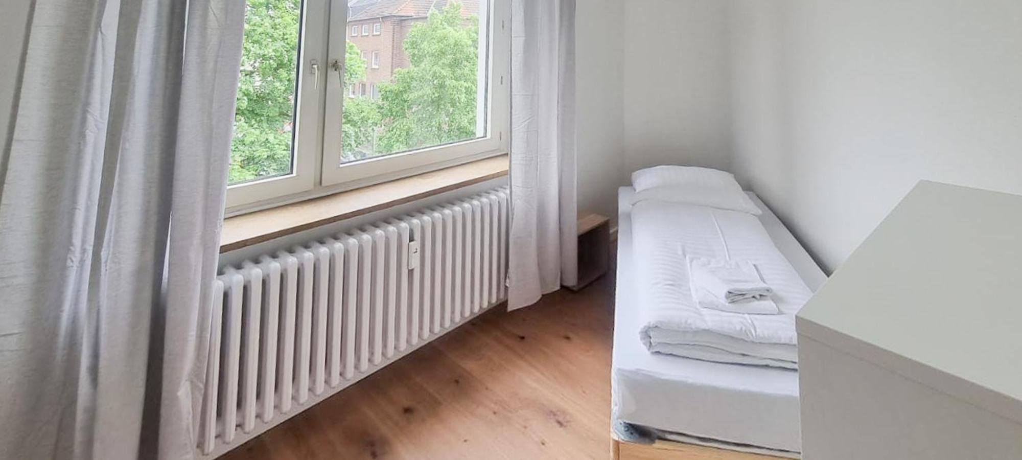 Raj Living - 1 Or 3 - 30 Min Messe Dus